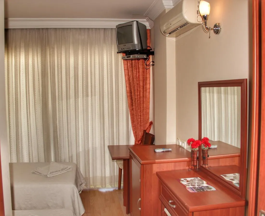 Seckin Ak Hotel Kusadasi