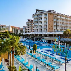אתר נופש Ramada & Golf